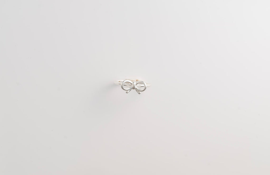 Dainty Bow Ring- Silver
