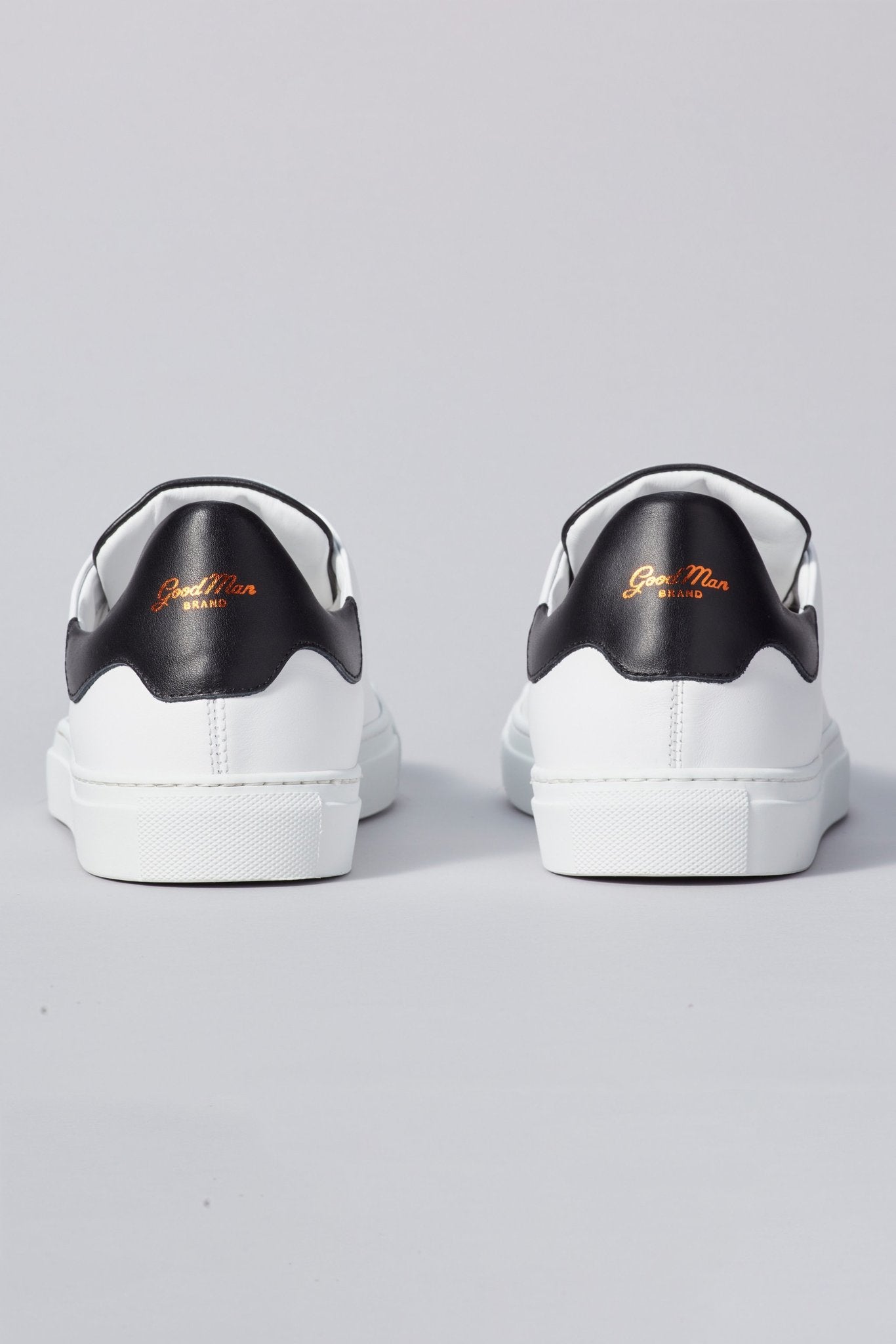 Legend Z Sneaker- White/Black